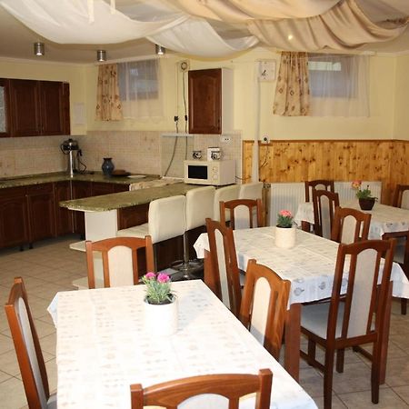 Harmonia Apartmanhaz Hajdúszoboszló Exterior foto