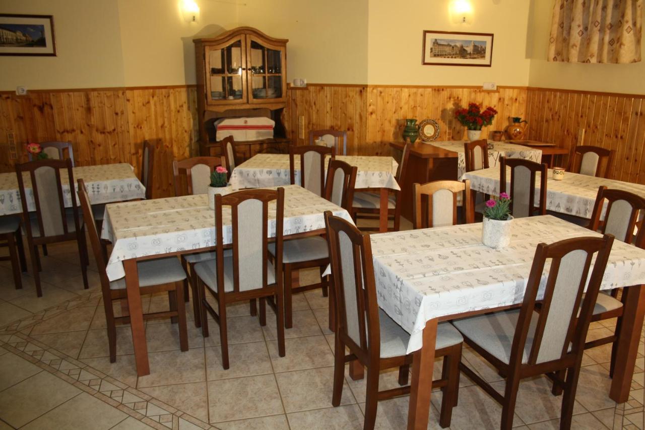 Harmonia Apartmanhaz Hajdúszoboszló Exterior foto