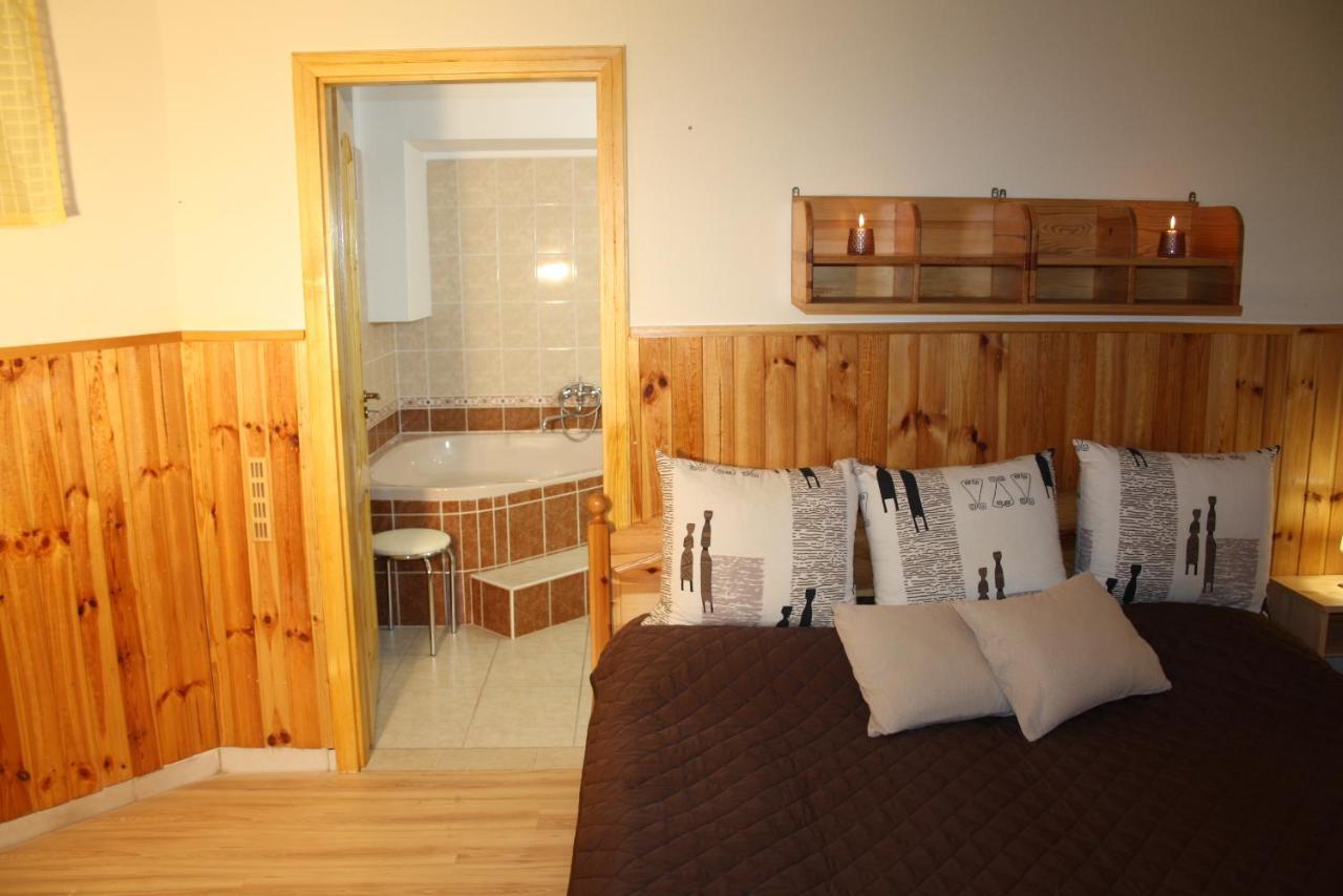 Harmonia Apartmanhaz Hajdúszoboszló Exterior foto