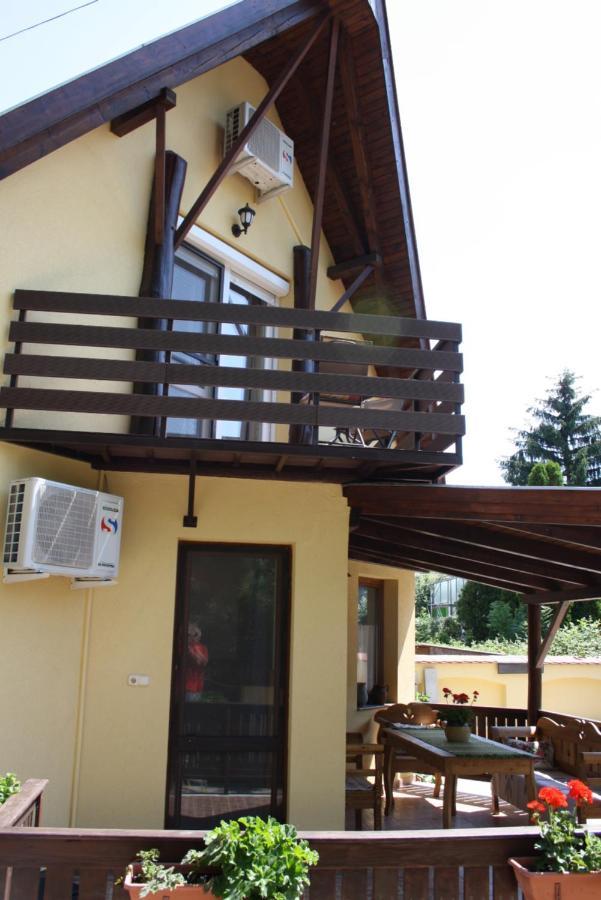 Harmonia Apartmanhaz Hajdúszoboszló Exterior foto